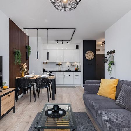 Dziwnow Luxurious Apartment No1 By The River By Renters Prestige 외부 사진